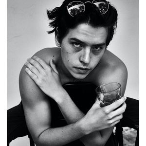 Meet your Posher, ᎪᏞᎬssᎥᎪ